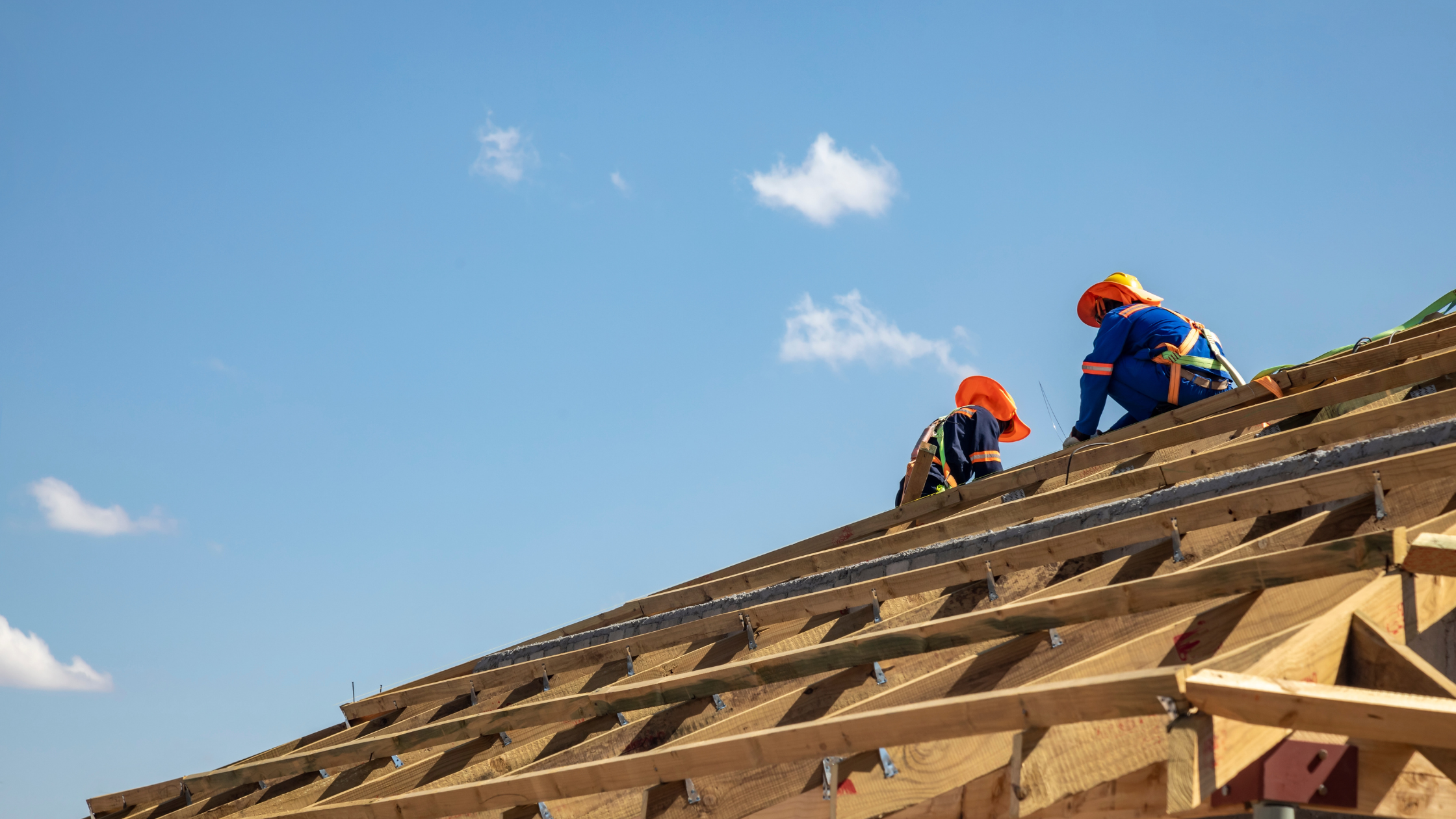 working with a Pittsburgh roofing company
